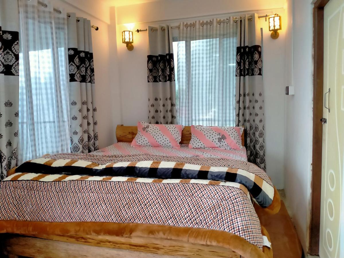 Ajit Homestay, Darjeeling Dardzsiling Kültér fotó