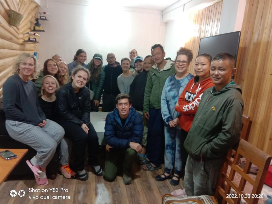 Ajit Homestay, Darjeeling Dardzsiling Kültér fotó